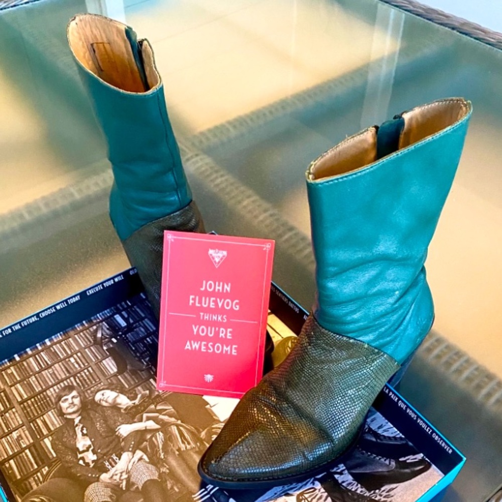 ⭐️ John Fluevog, Size 6 1/2 “Room 203” Green Women's Cowboy Style Boots. RARE ! - Picture 14 of 16